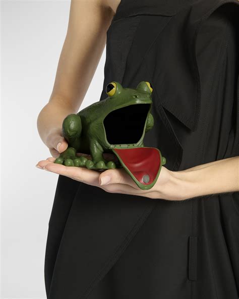 jw anderson bag frog